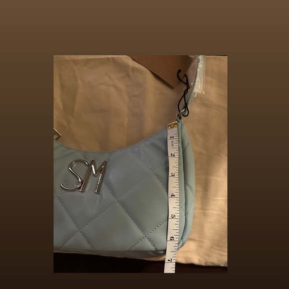 Steve Madden Small Quilted Shoulder Bag in baby blue/green - Picture 2 of 6